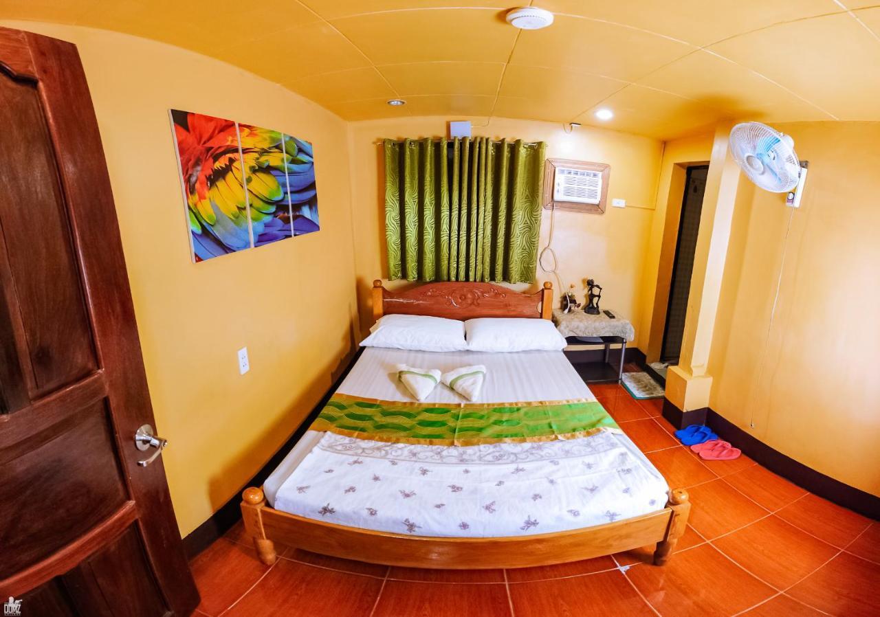 Apo Pension House Coron Exterior photo