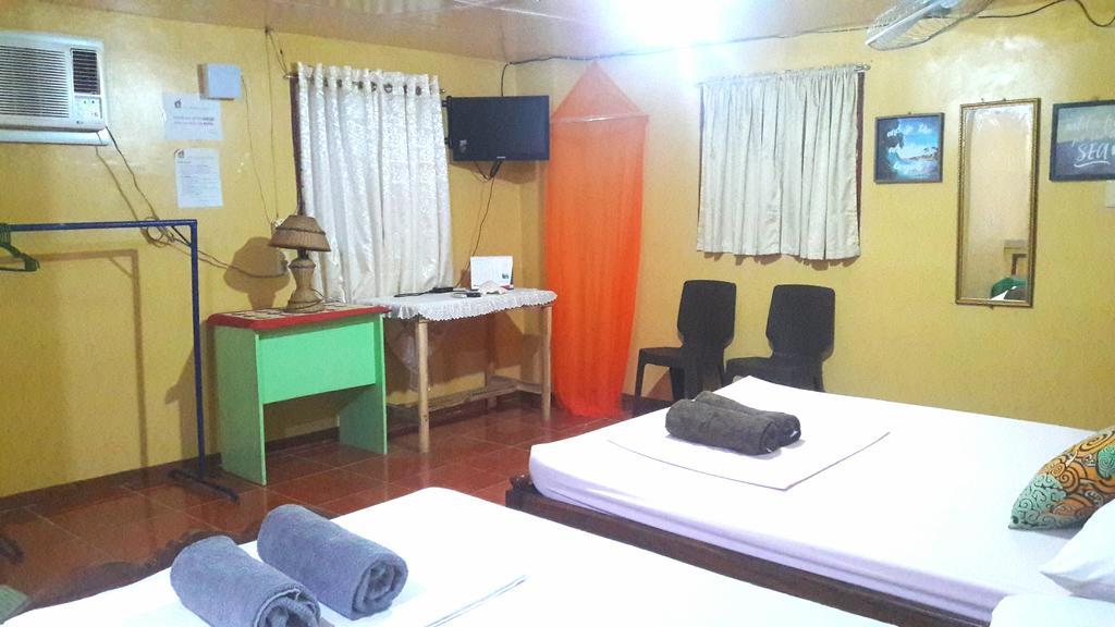 Apo Pension House Coron Exterior photo